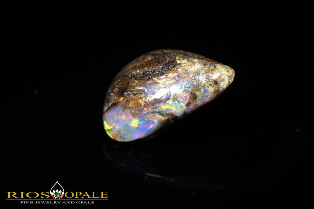 Jundah opalisiertes Holz Boulder Opal - 6,8ct