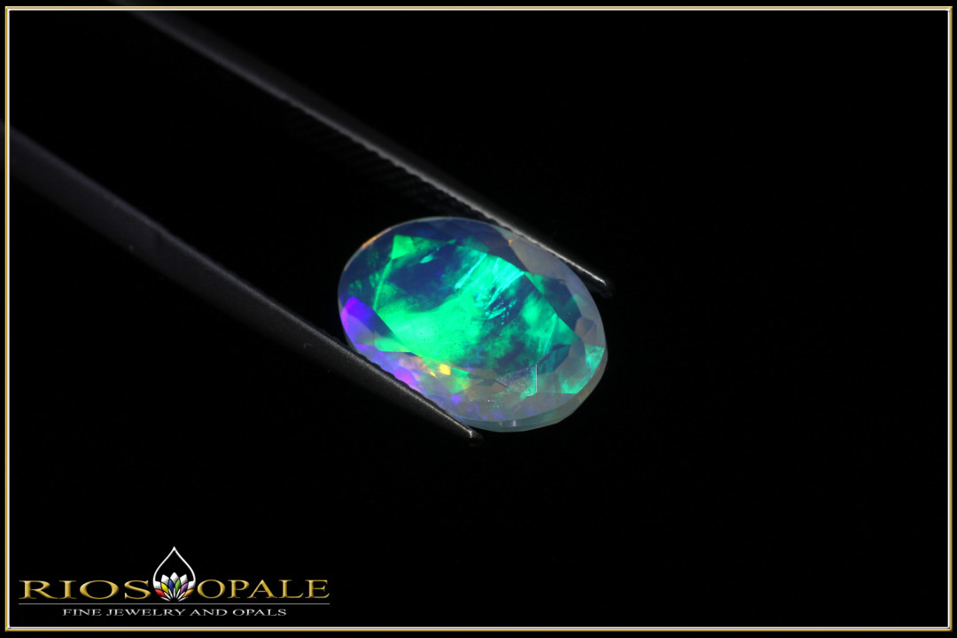 Welo Opal - 3,55ct - VVS - facettiert Ovalschliff