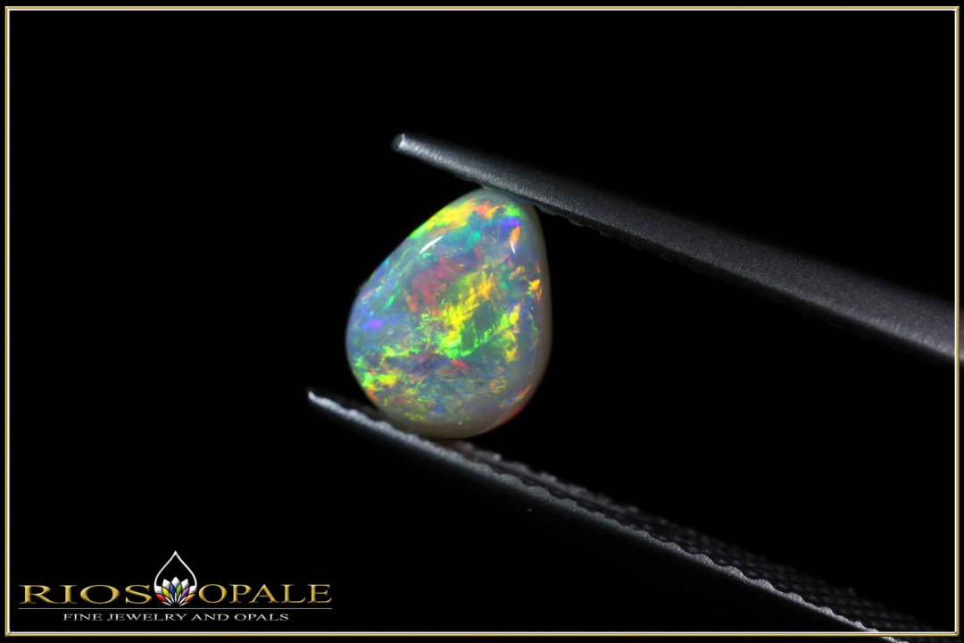 Lightning Ridge Black Opal - Multicolor - N6 Body Tone - Brillanz B4 - 0,95ct