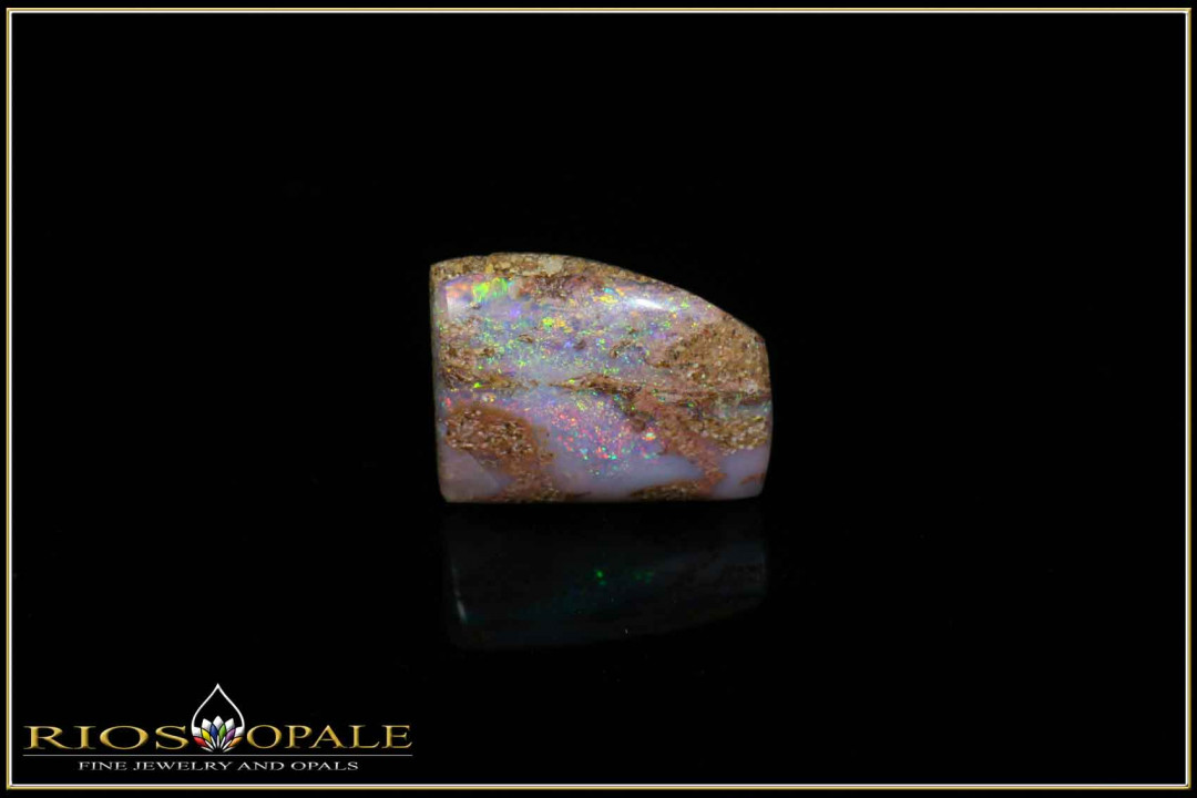 Jundah opalisiertes Holz Boulder Opal 5,82ct