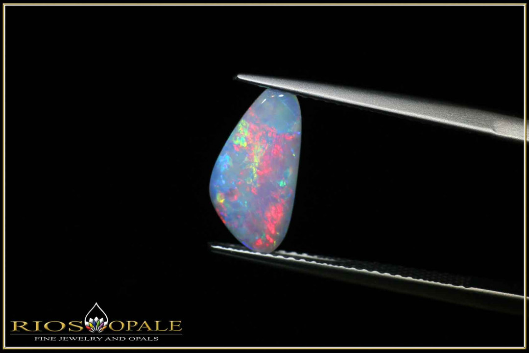 Weißer Opal aus dem West Side Feld in White Cliffs mit 1,25ct