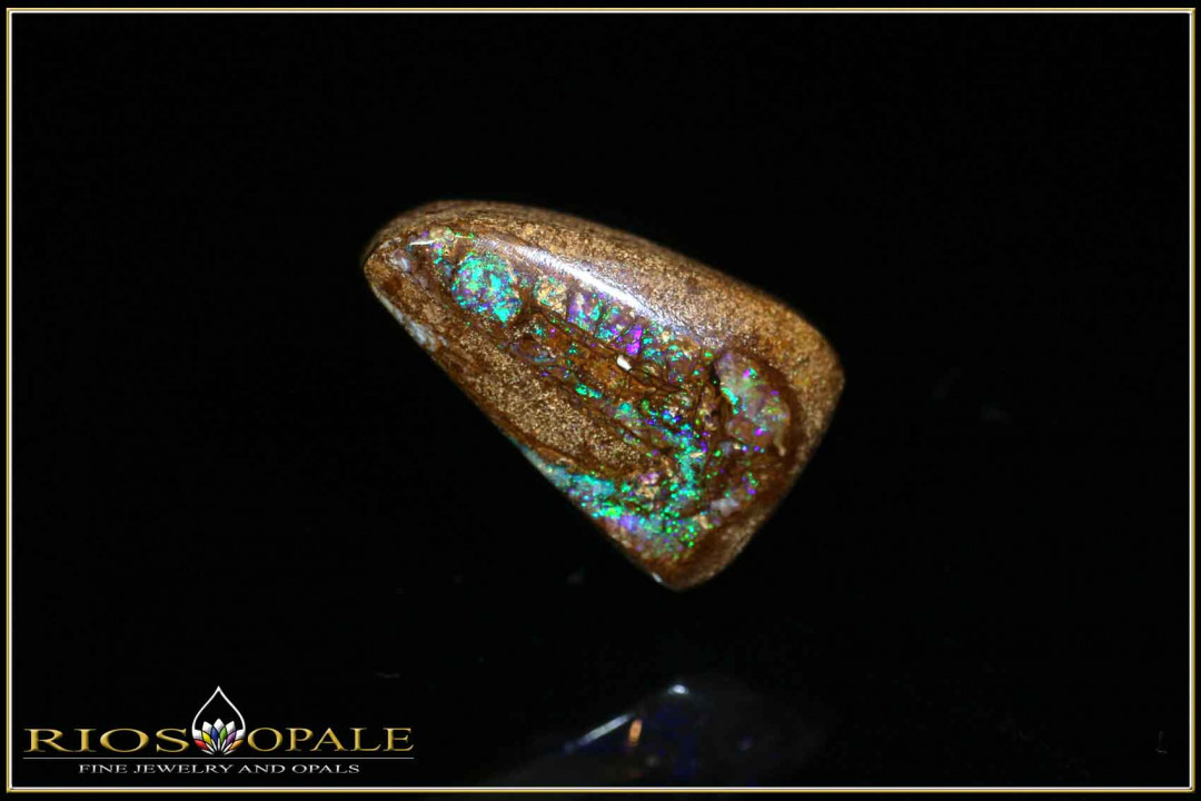 Winton opalisiertes Holz Boulder Opal - 12,65ct