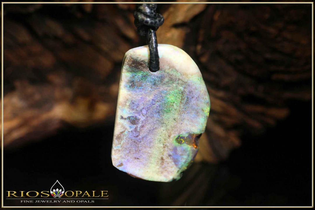 Andamooka opal pendant - 22,50ct