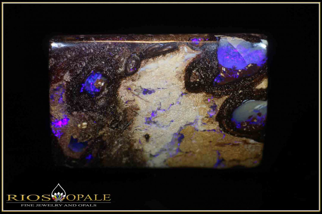 Jundah opalisiertes Holz Pipe Boulder Opal - 71,47ct