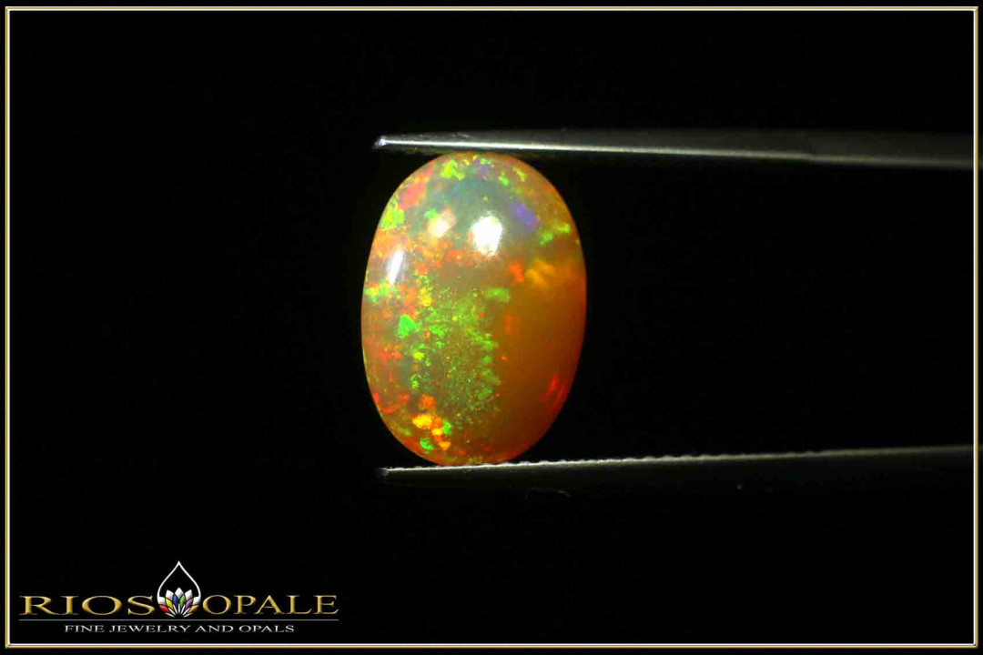 Welo Opal Cabochon - 4,35ct