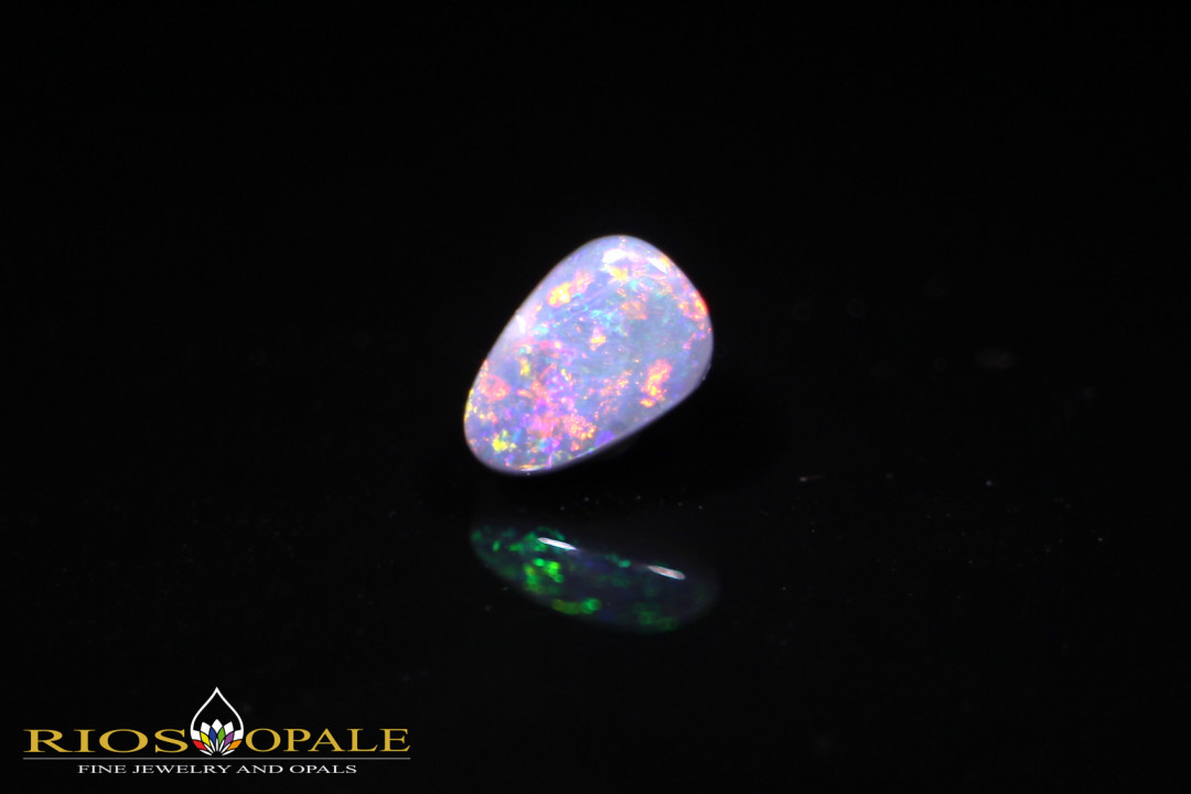 Lightning Ridge Black Opal - Multicolor - N4 Body Tone - Brillanz B4