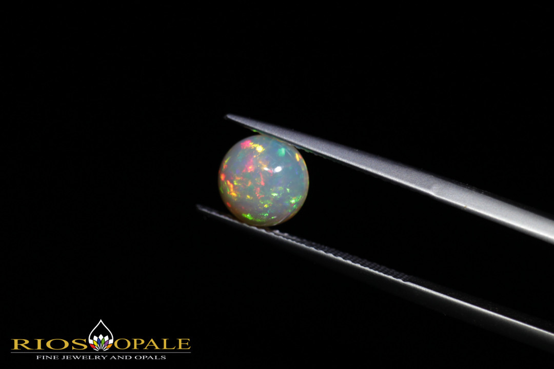 Welo Opal mit Broadflash Rainbow Muster - 1,33ct