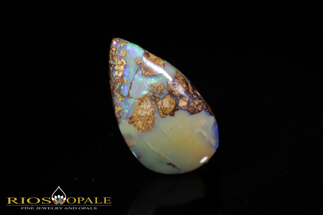 Bunter 27,50ct Koroit Boulder Opal mit großflächigen grünen und blauen Opaleinschlüssen