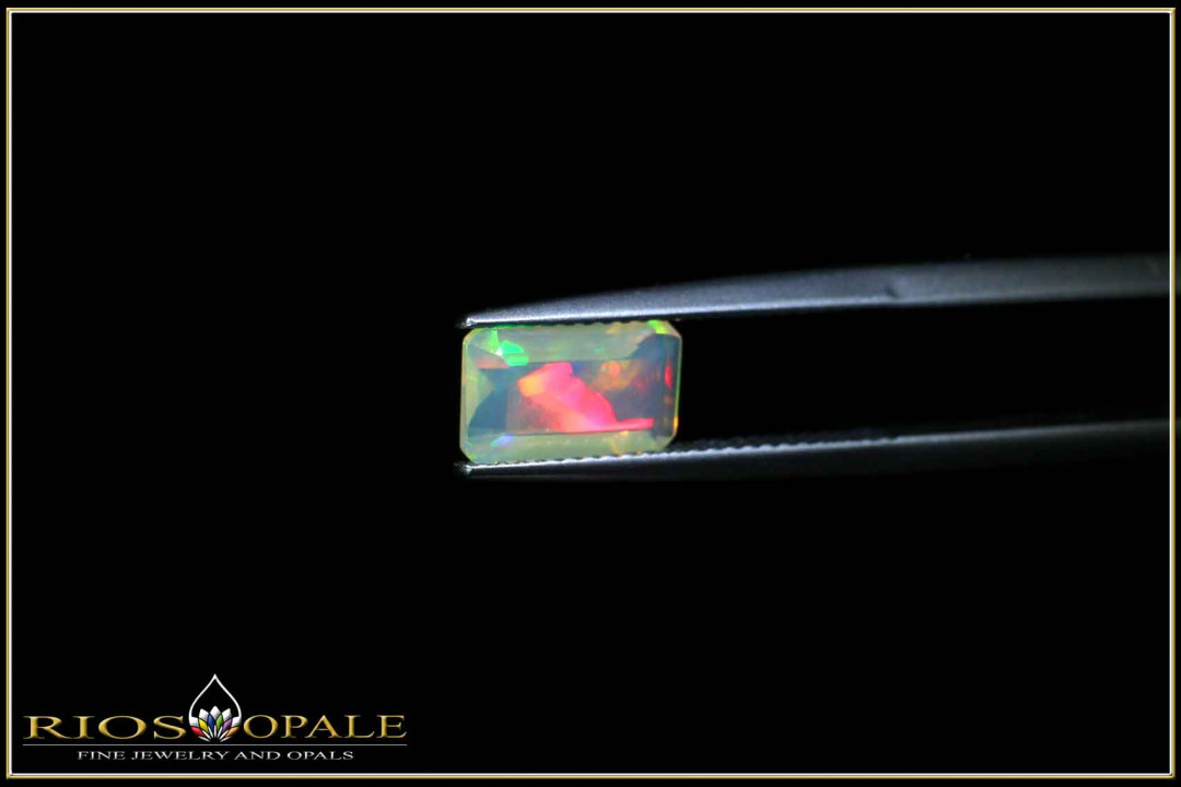 Welo Opal faceted baguette cut - 1,09ct