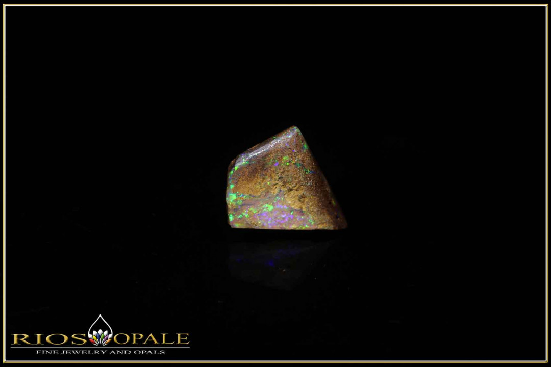 Jundah opalisiertes Holz Boulder Opal 2,73ct