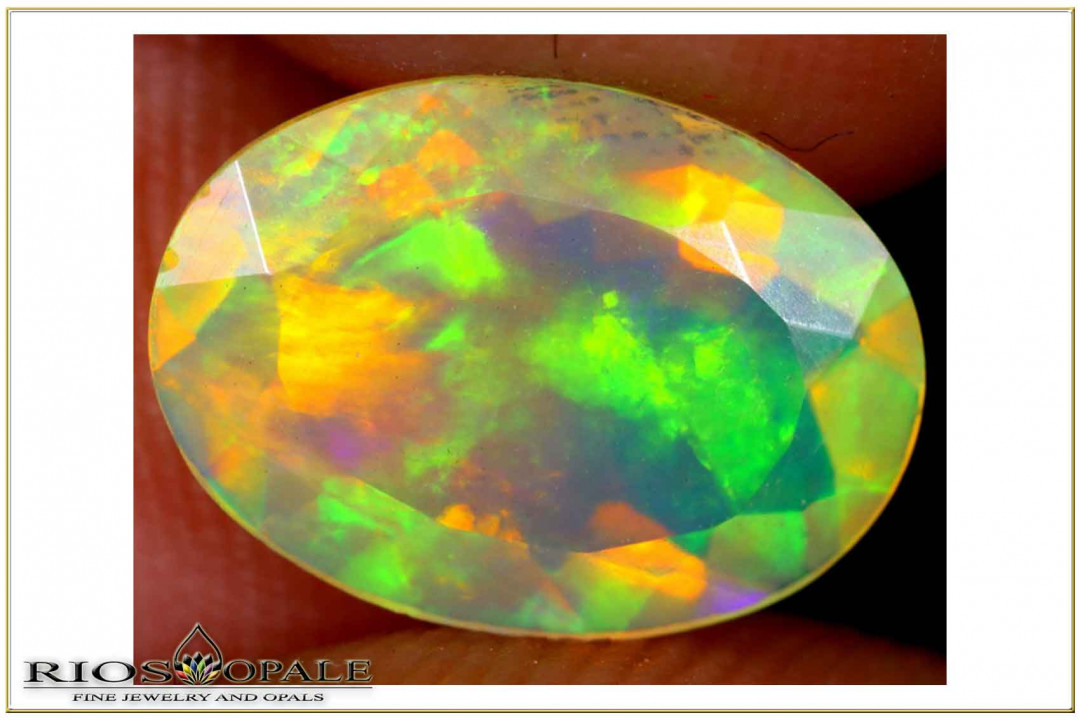 Welo Opal facettiert im Ovalschliff - 2,37ct