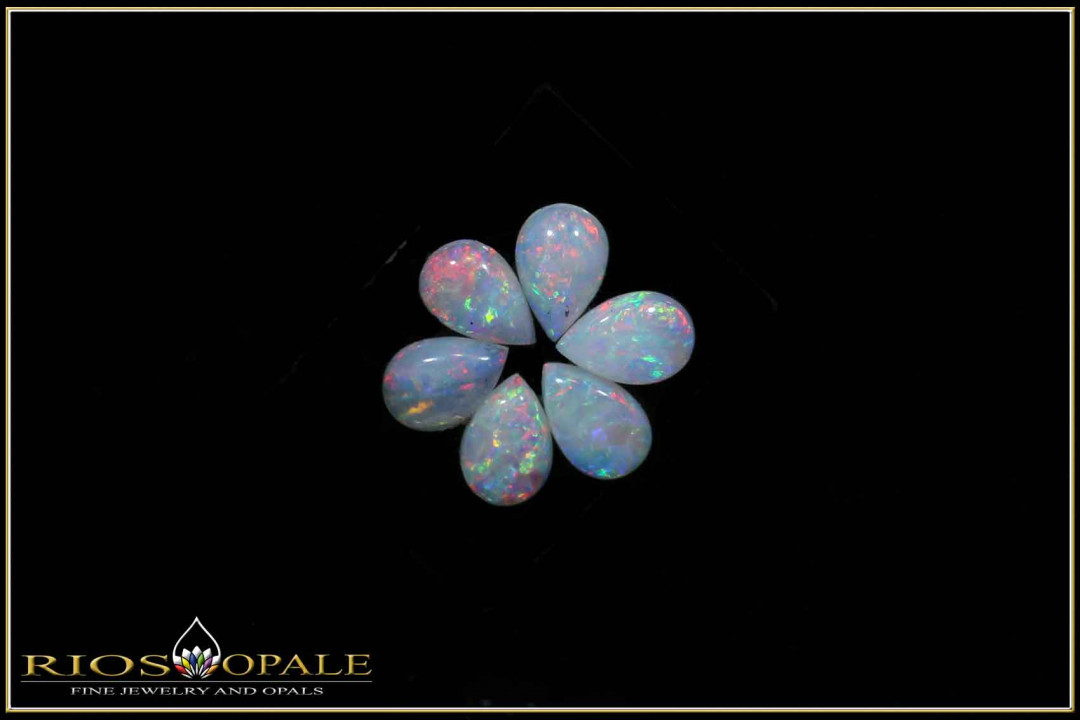 6 Stück bunte Coober Pedy Vollopal Cabochon Tropfen - kalibriert - 1,55ct