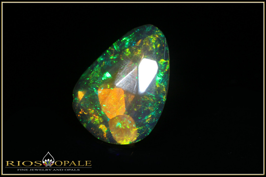 Welo Opal smoked und facettiert im "Rose Cut"  - 5,29ct