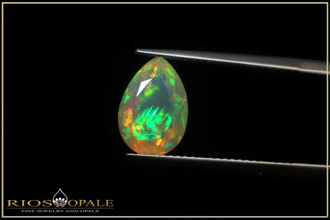 Welo Opal facettiert im Tropfenschliff - 1,97ct