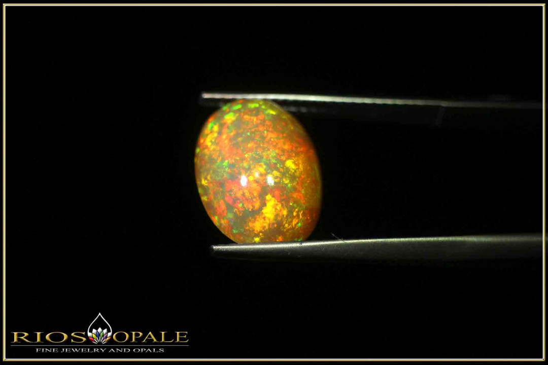 Welo Opal Cabochon - 4,35ct