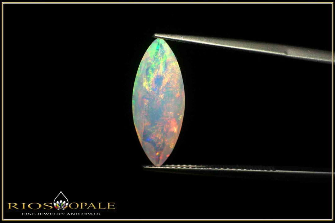 Welo Opal Navette - 3,02ct