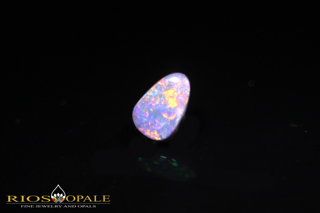 Lightning Ridge Black Opal - Multicolor - N4 Body Tone - Brillanz B4