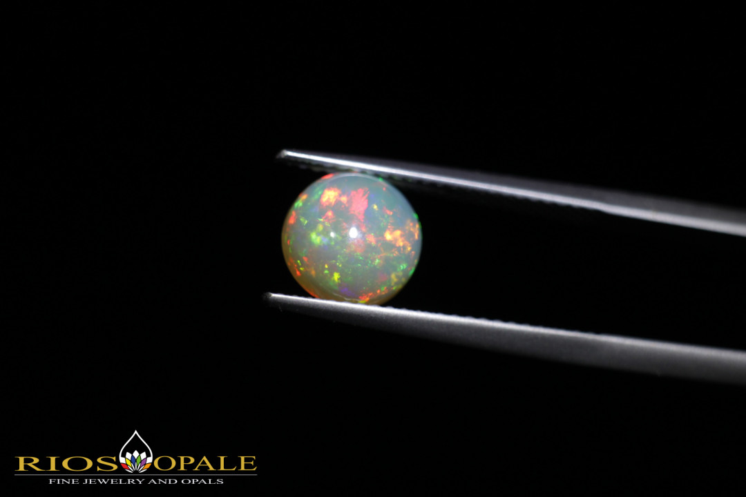 Welo Opal mit Broadflash Rainbow Muster - 1,33ct