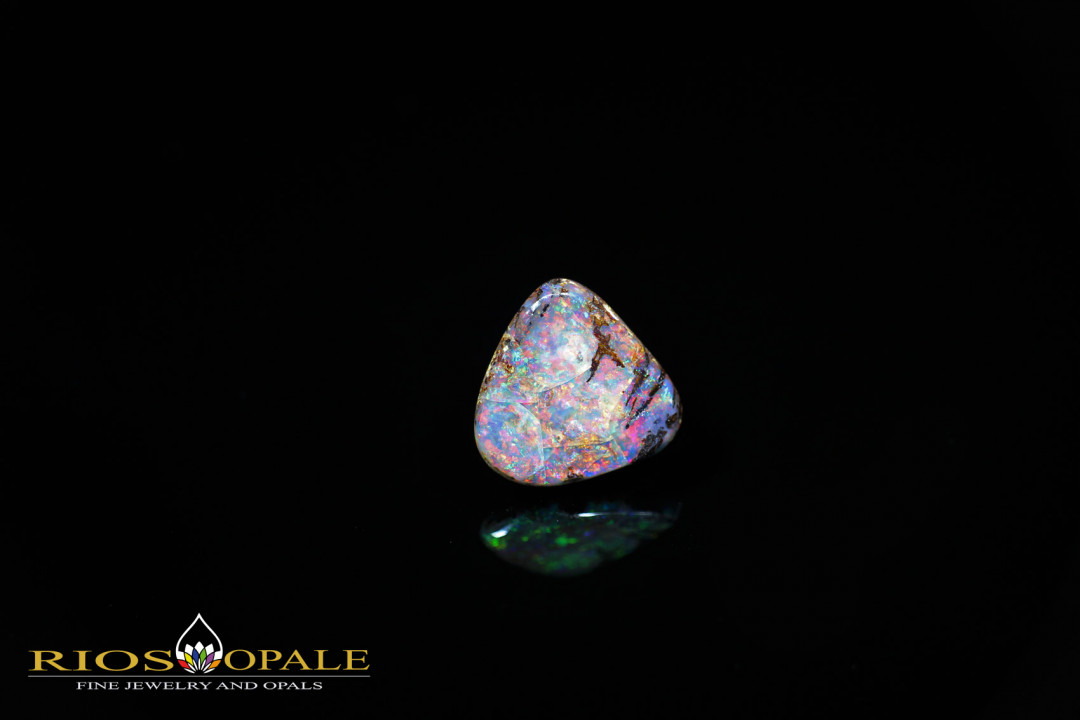 4,65ct Winton opalisiertes Holz Boulder Opal