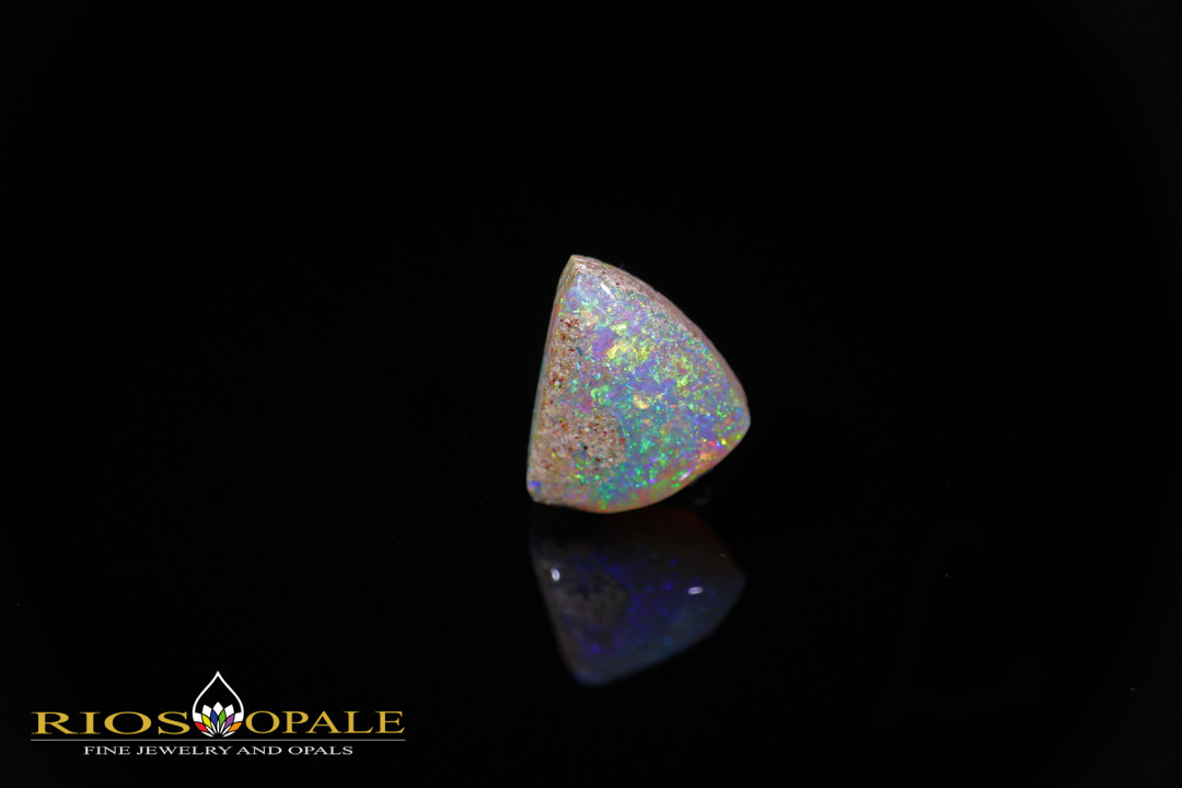 Jundah Pipe Wood opalisiertes Holz Boulder Opal - 5,14ct - 14x12x5mm