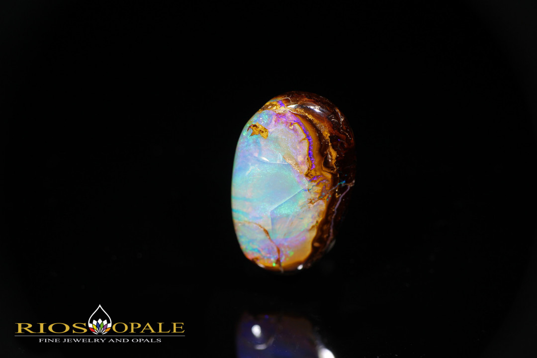 Seltenes pastellfärbiges Yowah Boulder Opal-Herz mit 20,40ct